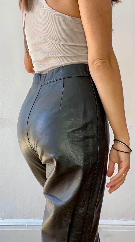 Photo of Pantalon en cuir